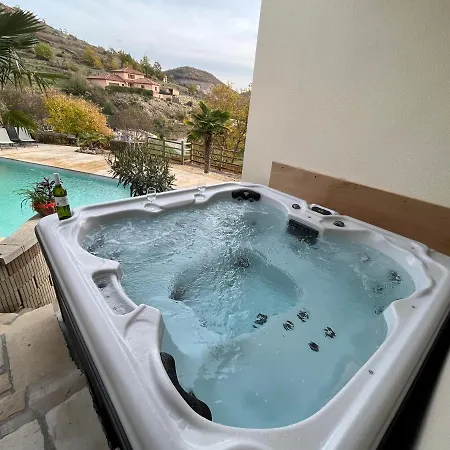 Bed & Breakfast Au Calme Avec Privatif Gratuit Sud Aveyron Les Palmiers Des Causses Saint-Rome-de-Tarn